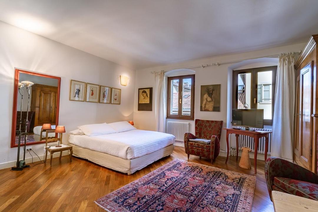 S. Trinita 18, Suites & Rooms Trento Exterior foto