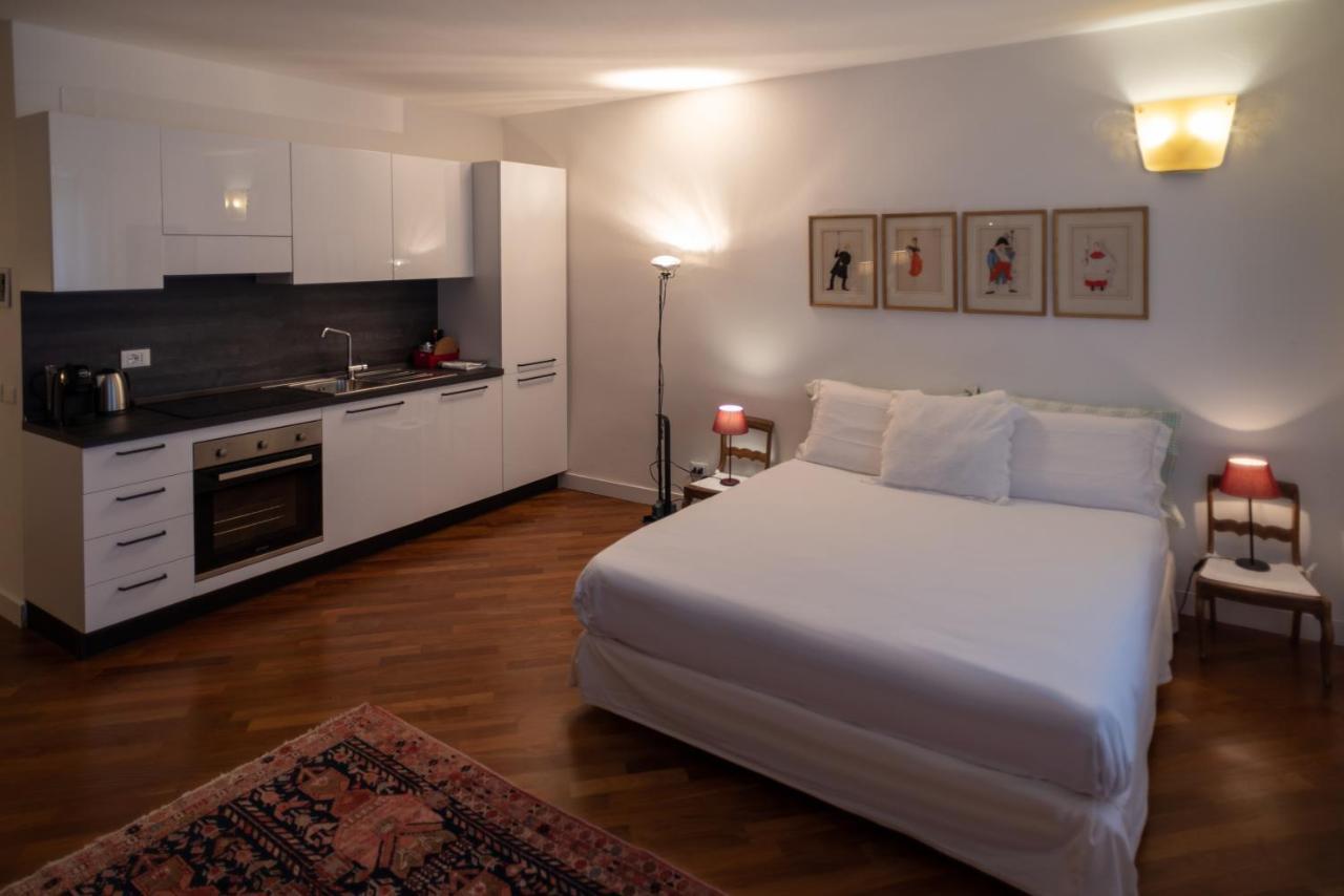 S. Trinita 18, Suites & Rooms Trento Exterior foto